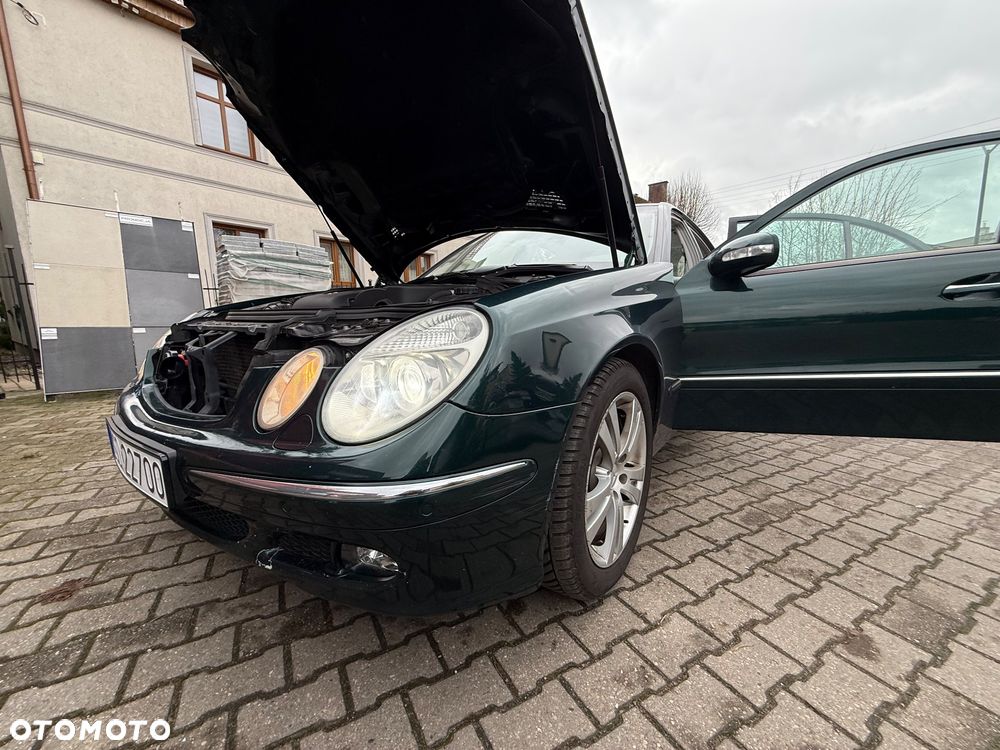 Mercedes-Benz Klasa E 220 CDI Elegance DPF - 32