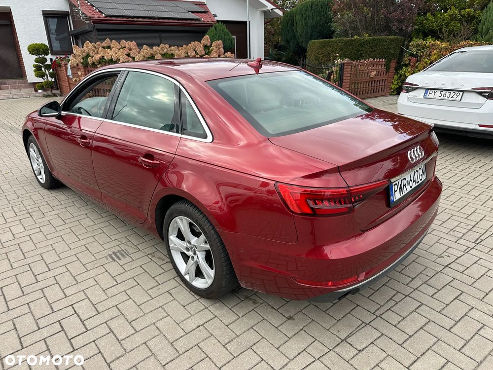 Audi A4 Limousine - 4