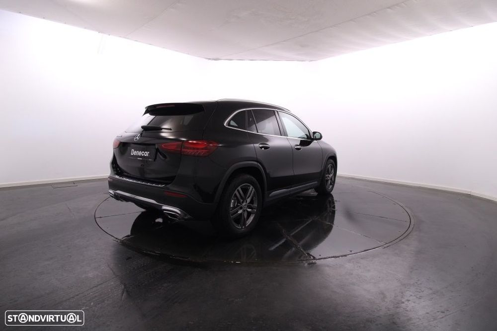 Mercedes-Benz GLA 180 d Progressive - 7