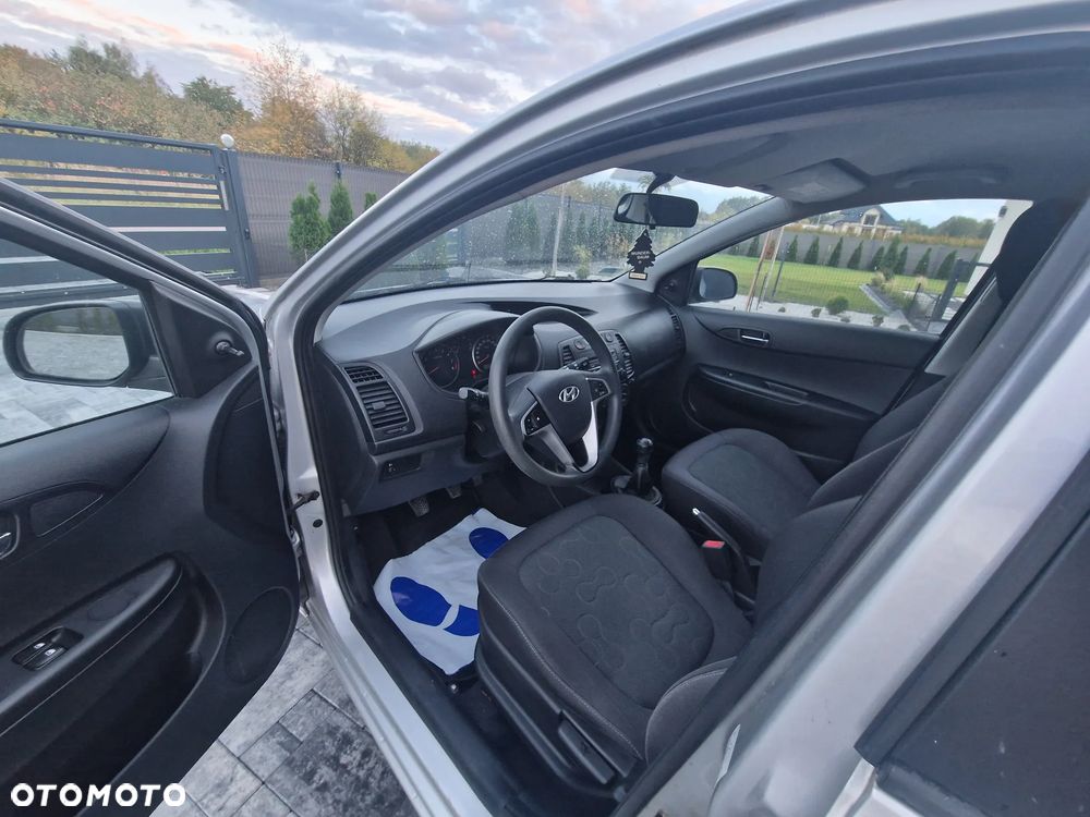 Hyundai i20 1.2 Classic - 9
