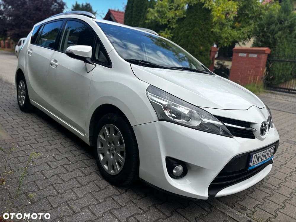 Toyota Verso 1.6 D-4D Active - 25