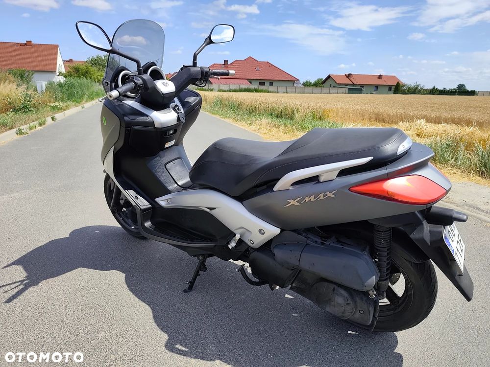 Yamaha X-max - 4