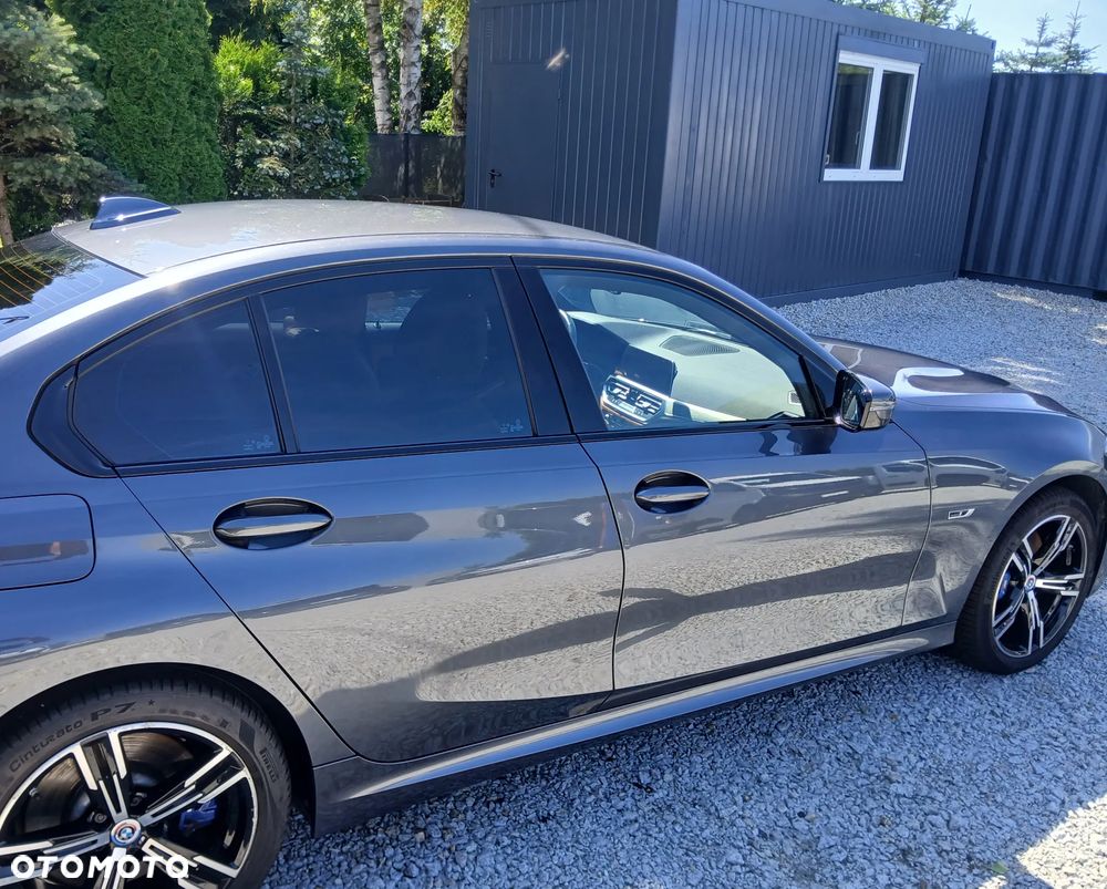 BMW Seria 3 330e PHEV xDrive M Sport sport - 12