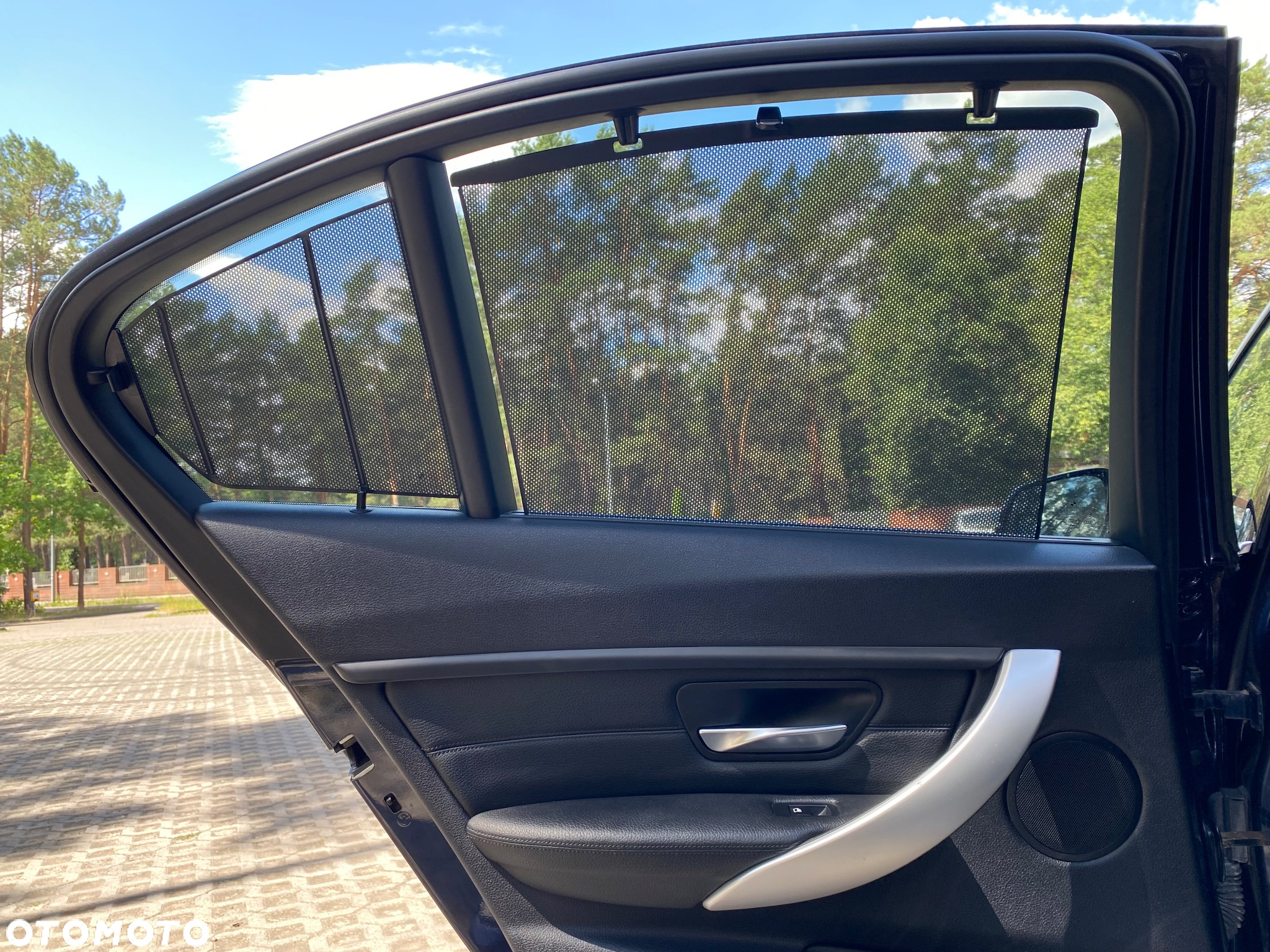 BMW Seria 3 320i Efficient Dynamics - 24