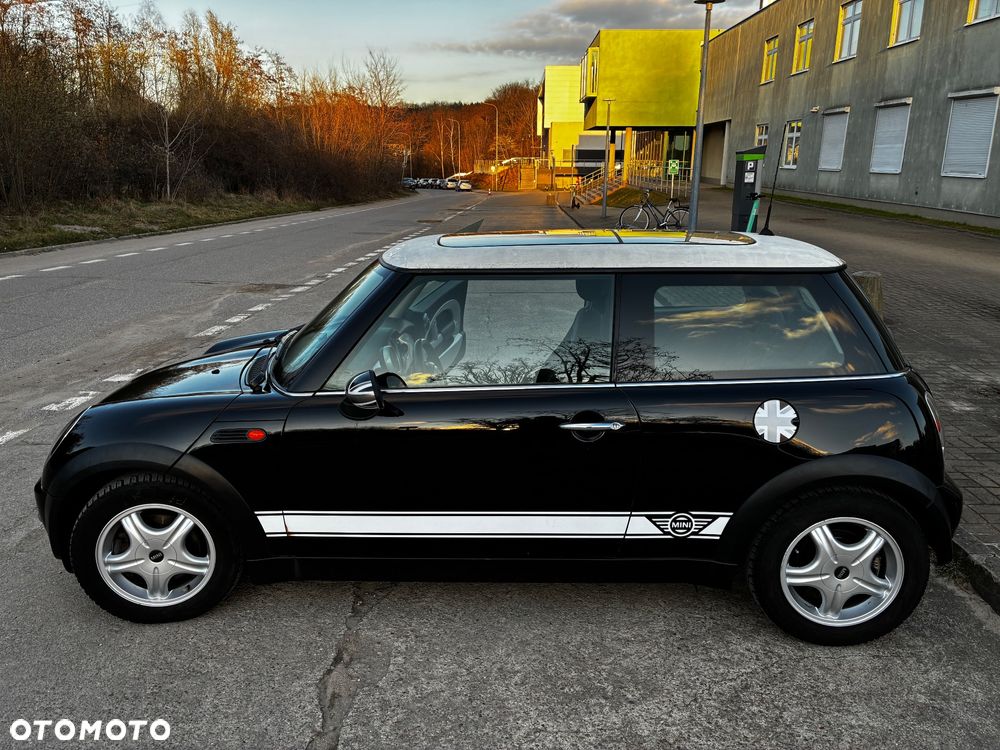 MINI ONE Standard - 5