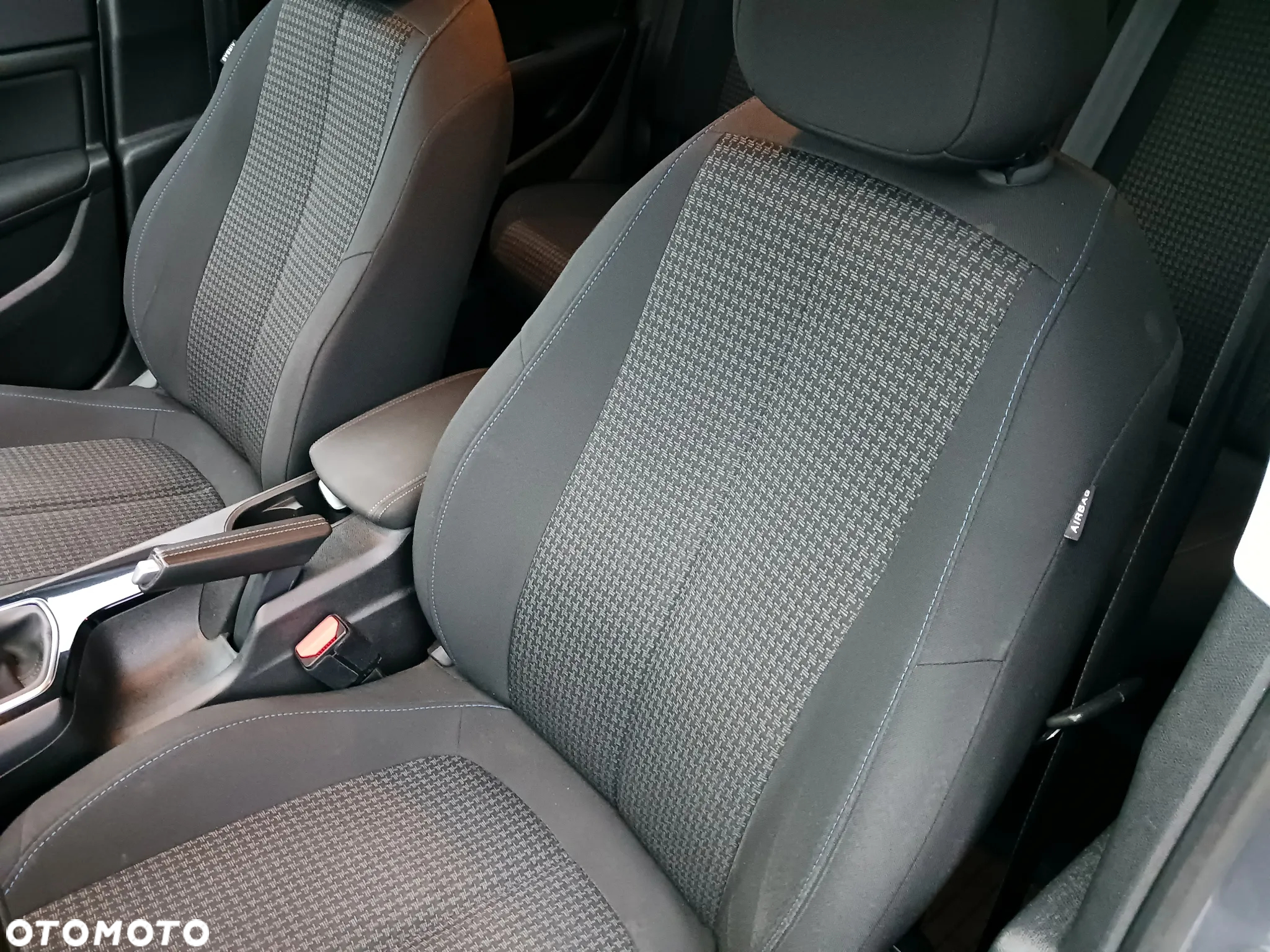 Peugeot 308 SW BlueHDi 130 Stop & Start Allure Pack - 13