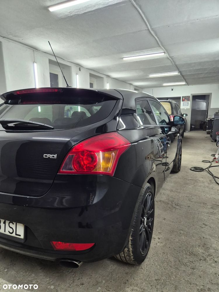 Kia Ceed 1.6 Crdi Optimum + - 6