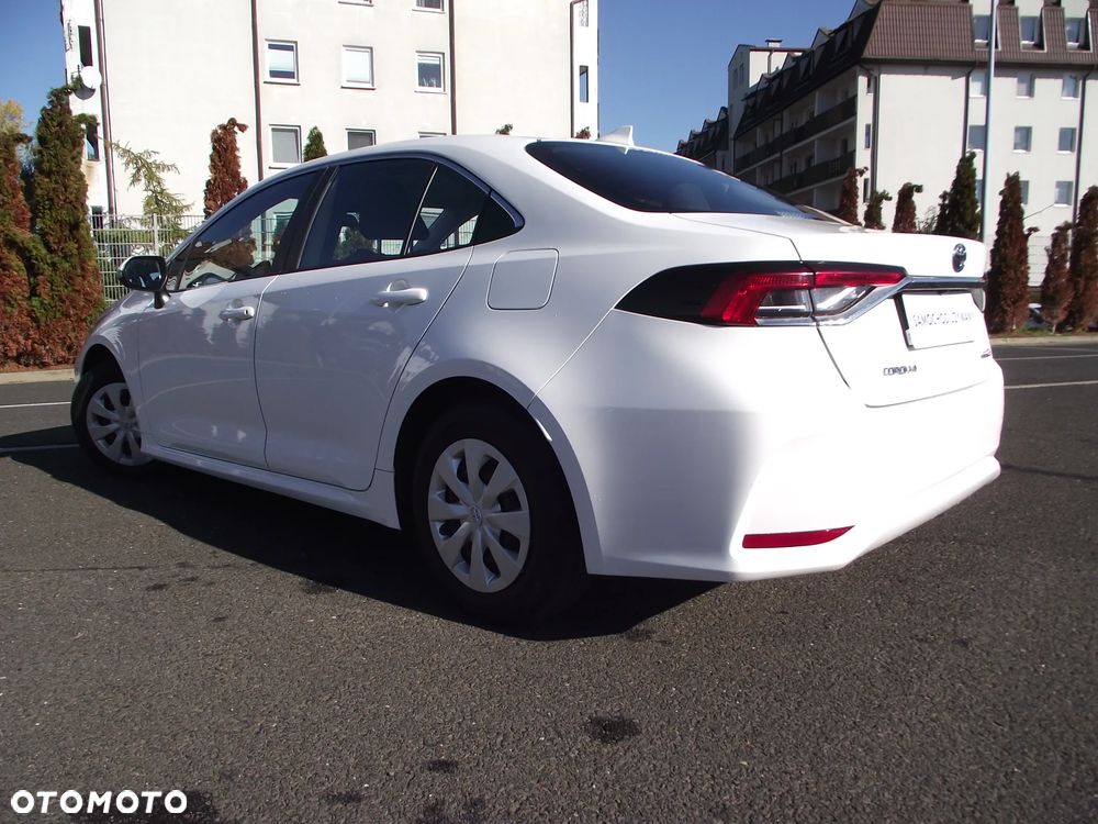 Toyota Corolla 1.8 Hybrid Active - 11
