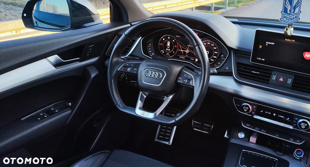 Audi Q5 40 TDI Quattro S tronic design - 24