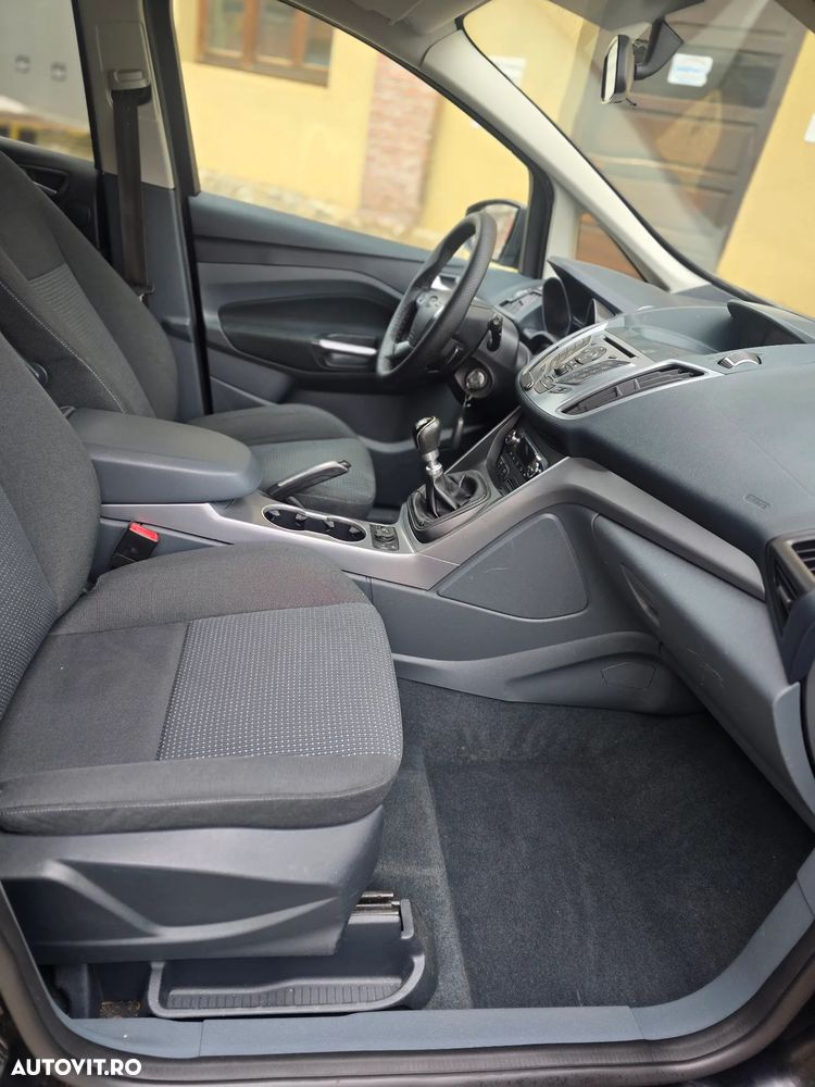 Ford C-Max 2.0 TDCi DPF Titanium - 5
