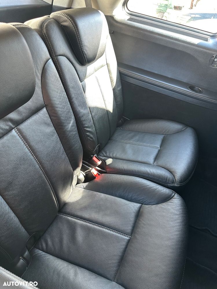 Mercedes-Benz GL 320 CDI DPF 4Matic 7G-TRONIC - 33