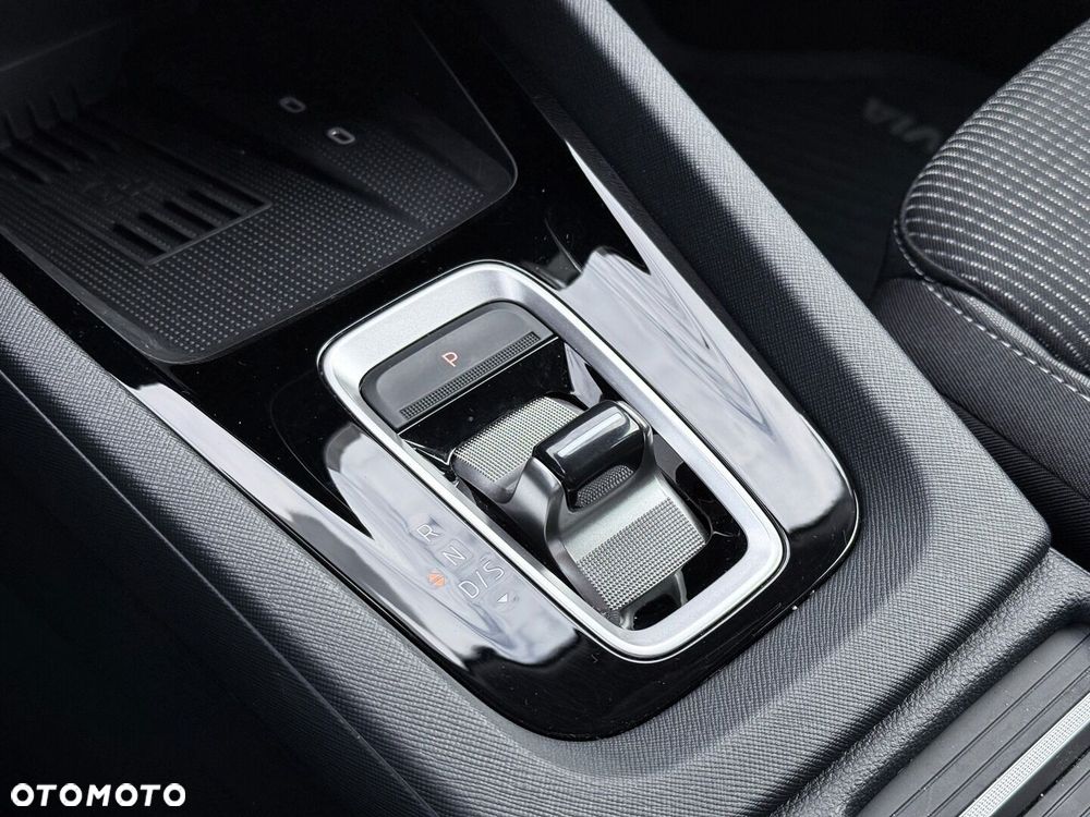 Skoda Octavia 1.5 TSI mHEV Selection DSG - 22