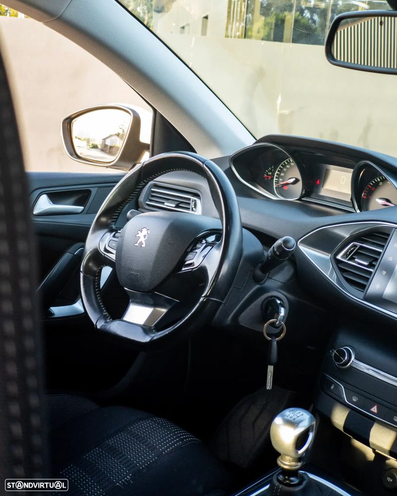 Peugeot 308 PureTech 130 Stop & Start Allure - 5