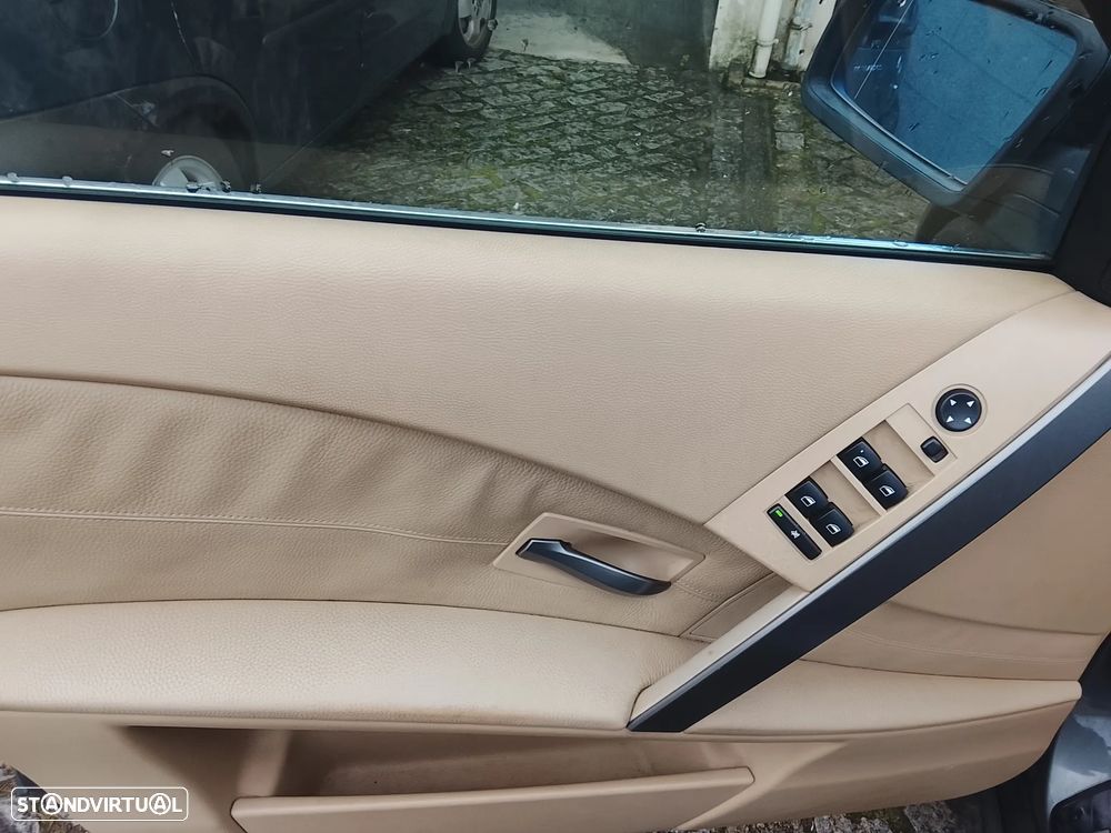 BMW 520 Gran Turismo - 11