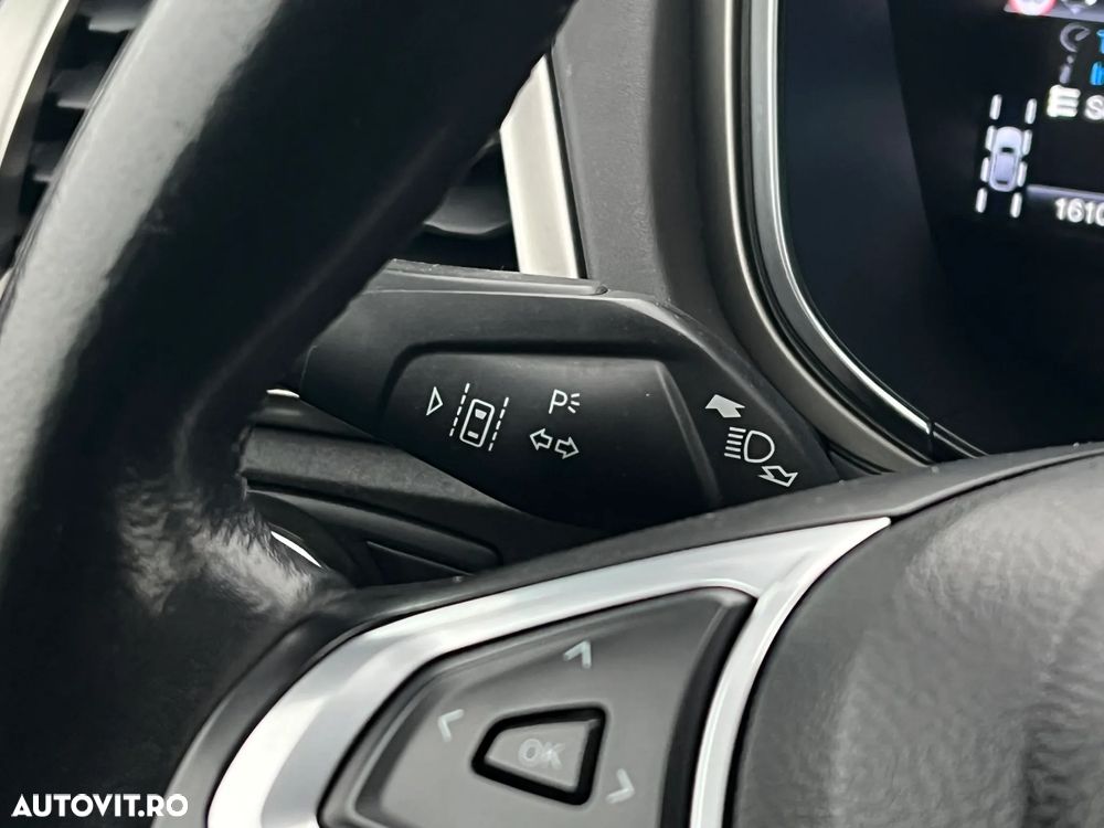 Ford Mondeo 2.0 HEV Vignale - 24