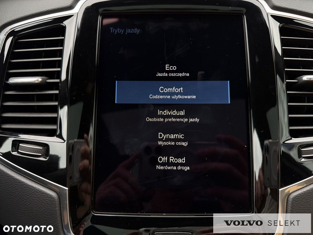 Volvo XC 90 - 25