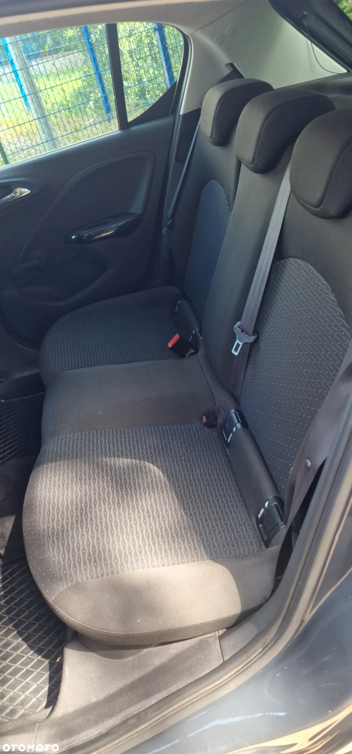 Opel Corsa 1.4 drive - 16
