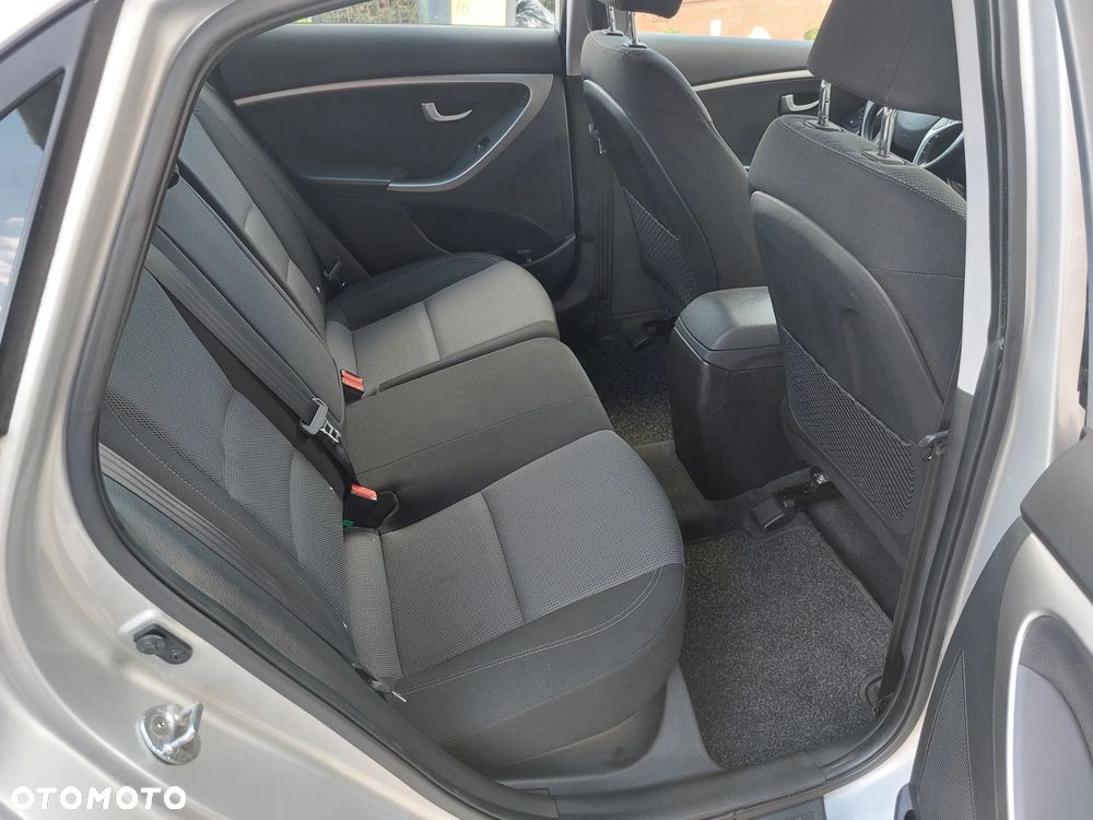 Hyundai i30 blue 1.6 GDI YES Gold - 19
