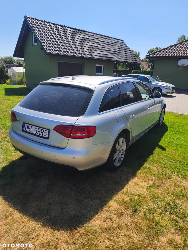 Audi A4 Avant - 8
