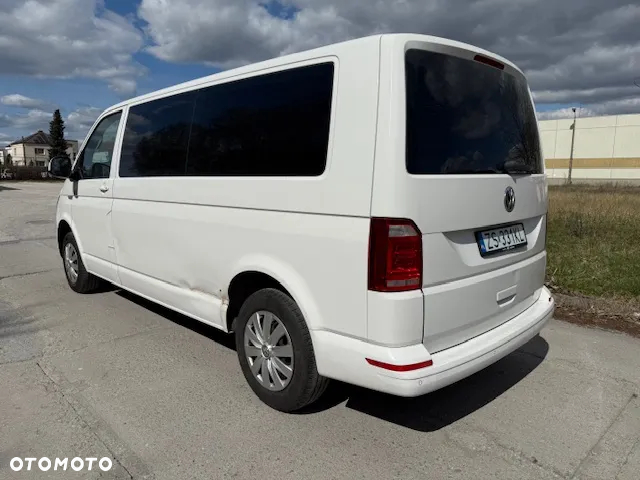 Volkswagen Caravelle 2.0 TDI L2 Comfortline DSG - 4
