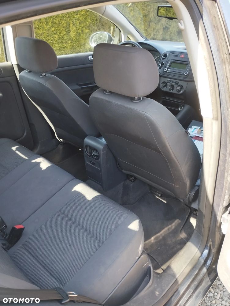 Volkswagen Golf Plus - 5