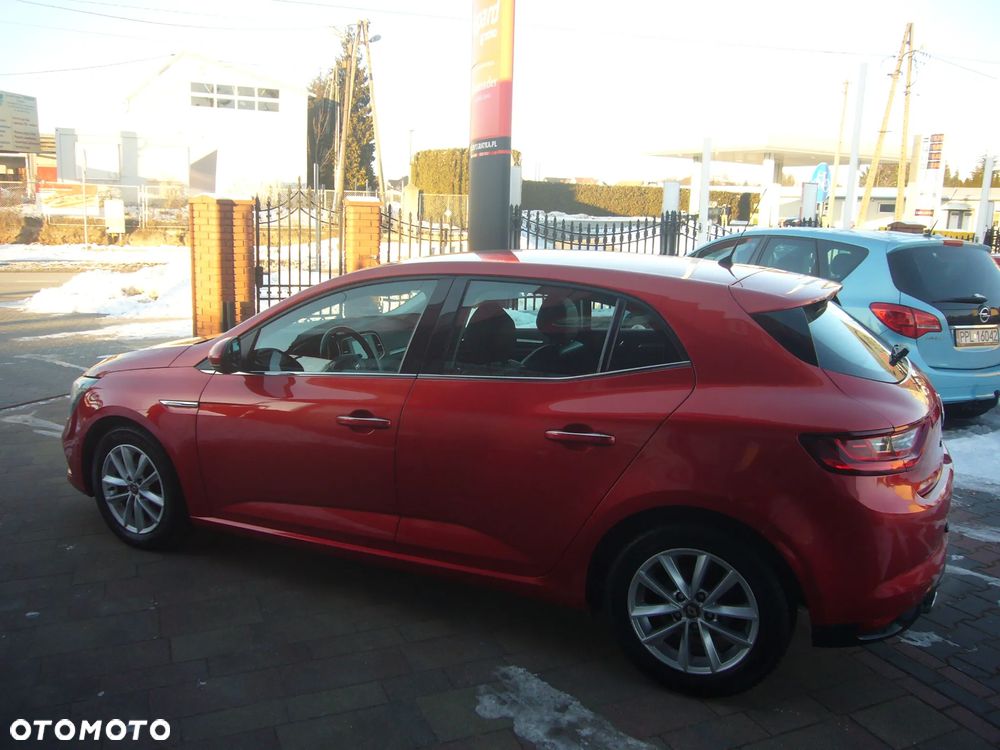 Renault Megane 1.2 Energy TCe Limited - 10