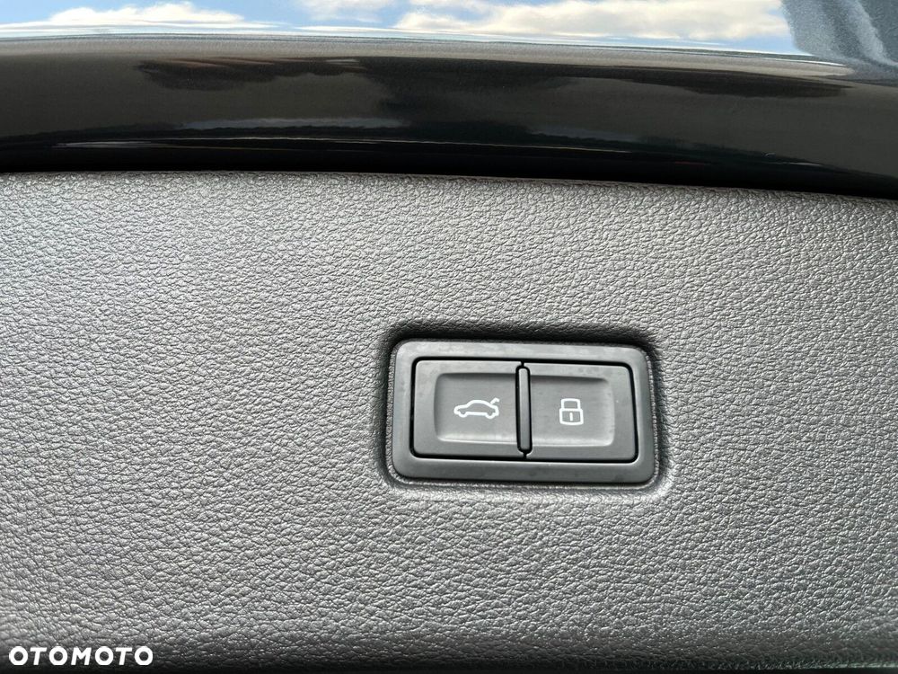 Audi Q5 Sportback - 19