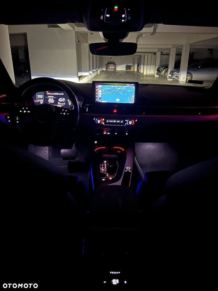 Audi A4 Limousine - 20