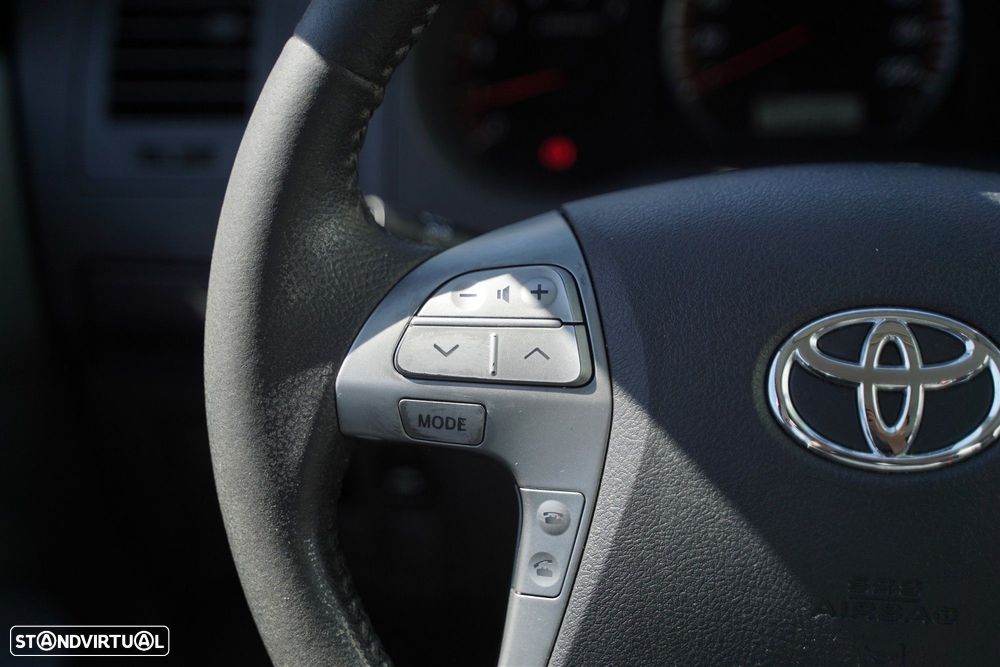 Toyota Hilux 3.0 D-4D 4WD CD Tracker - 19