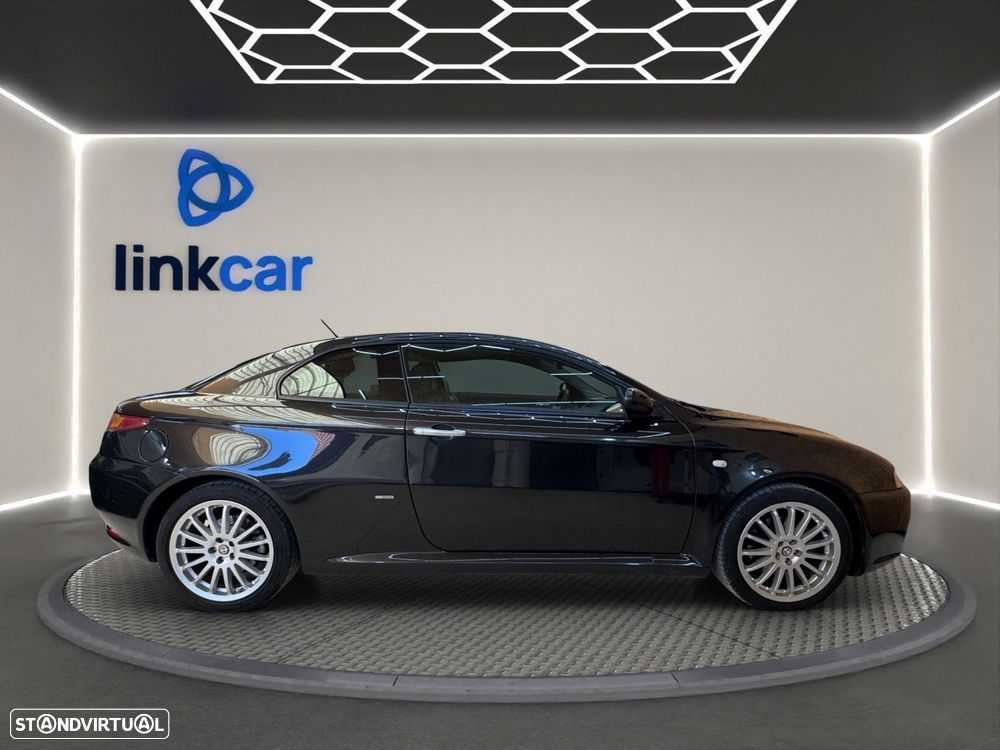 Alfa Romeo GT 2.0 JTS Selespeed - 8
