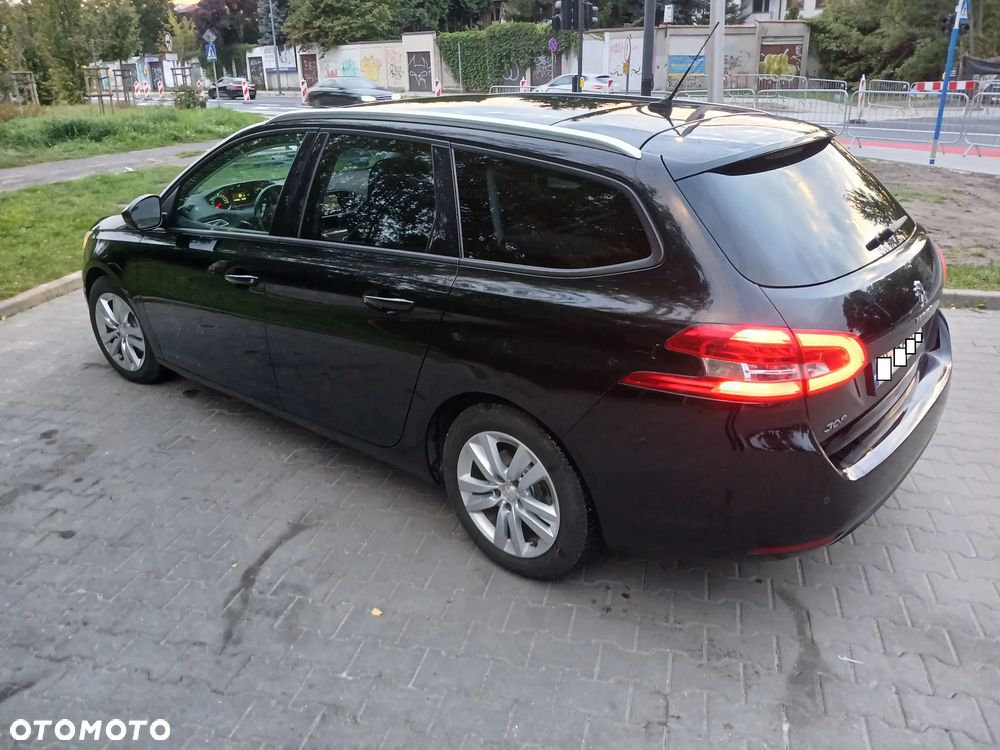 Peugeot 308 - 17