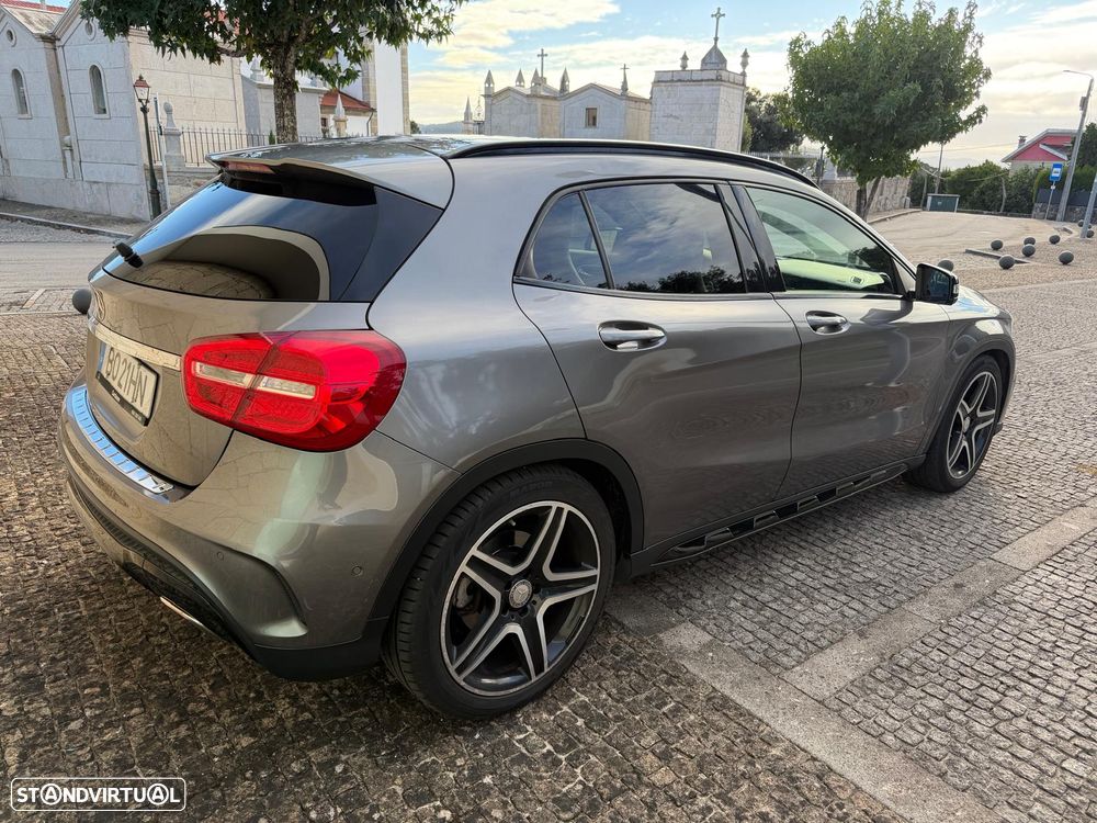 Mercedes-Benz GLA 220 CDI 4Matic 7G-DCT AMG Line — fotografia 22