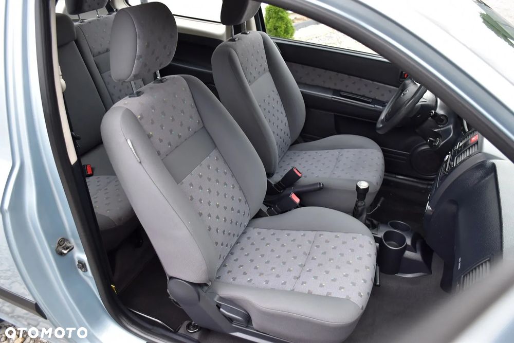 Hyundai Getz 1.1 - 23
