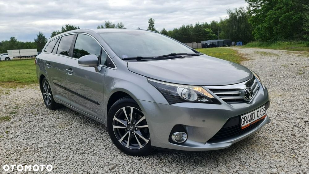 Toyota Avensis - 4