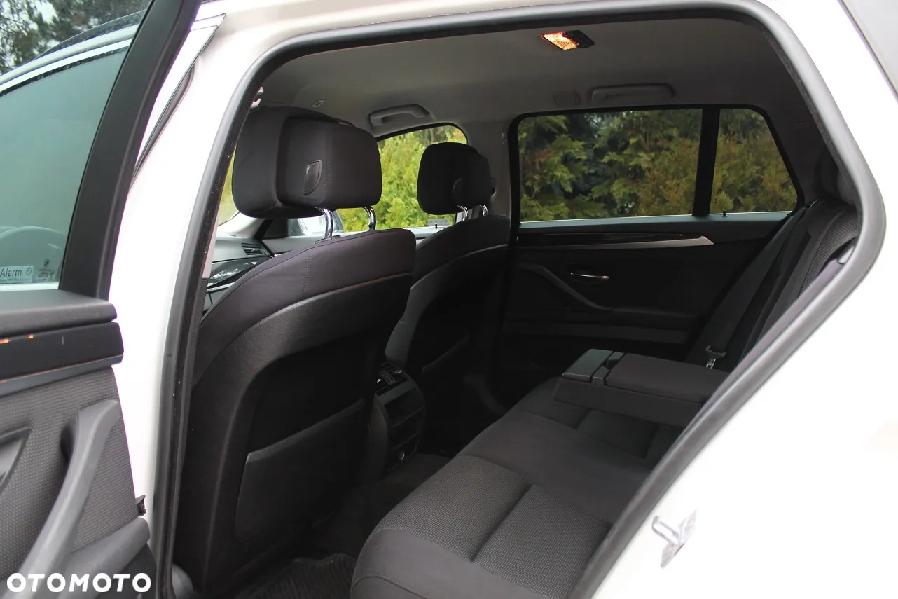 BMW Seria 5 520d Touring - 19