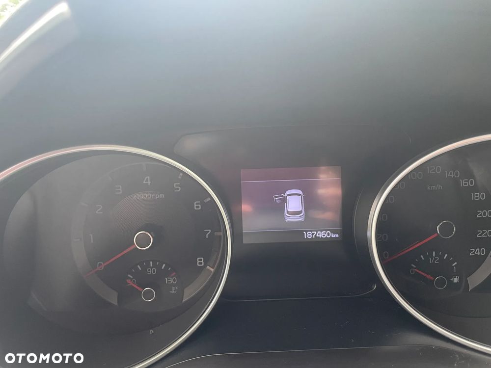 Kia Ceed 1.5 T-GDI M - 12