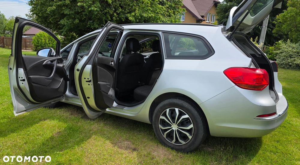 Opel Astra 1.6 CDTI Sport - 9