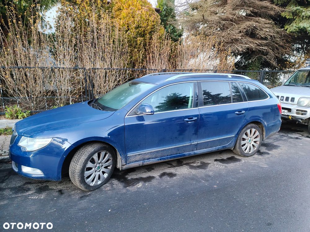 Skoda Superb 2.0 TDI 4x4 Elegance - 6