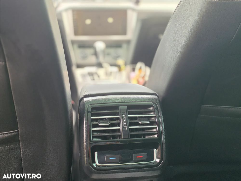 Volkswagen Passat Alltrack - 18