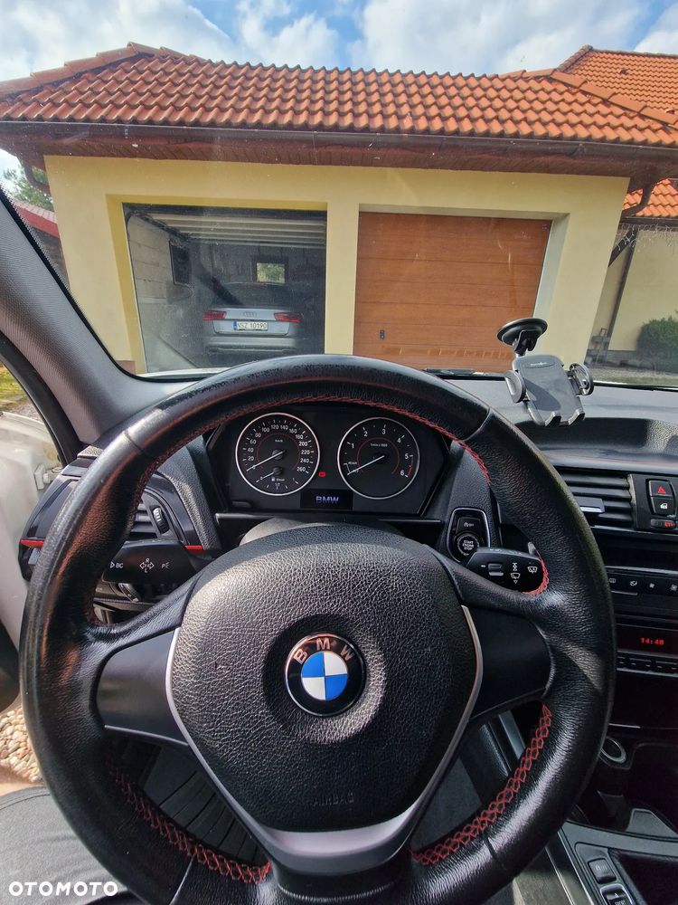 BMW Seria 1 116d DPF Edition Sport - 12