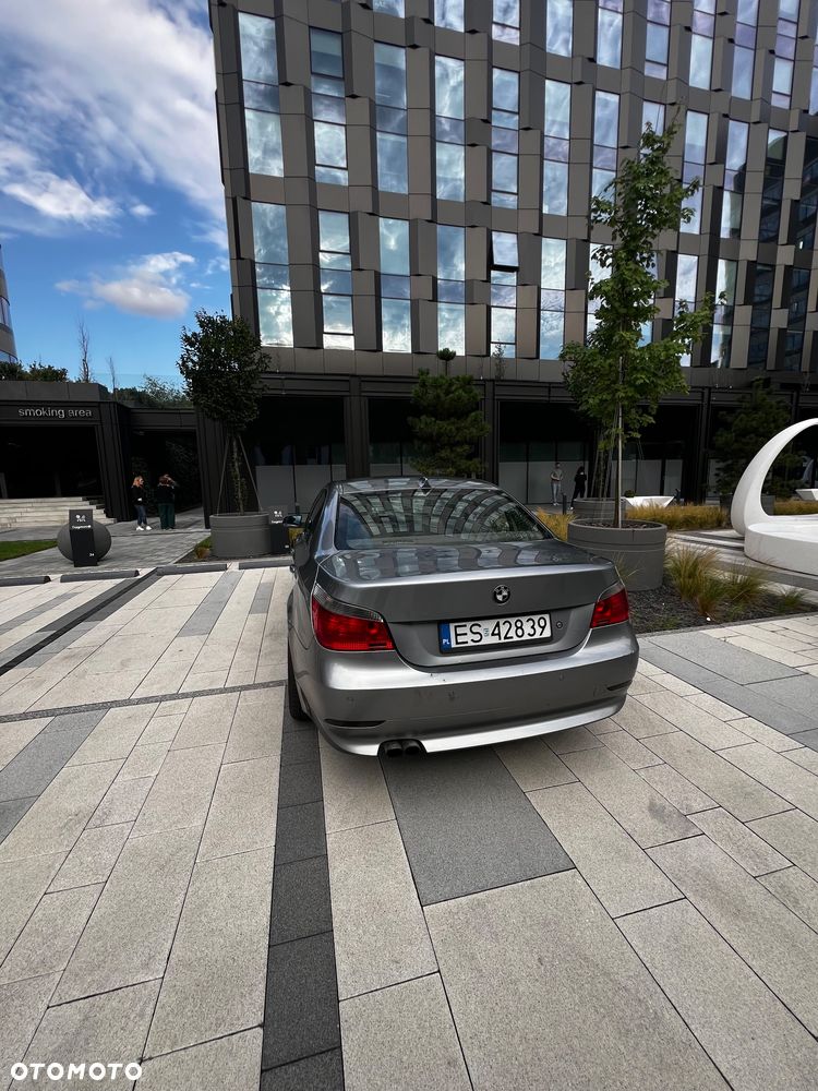 BMW Seria 5 525d - 7