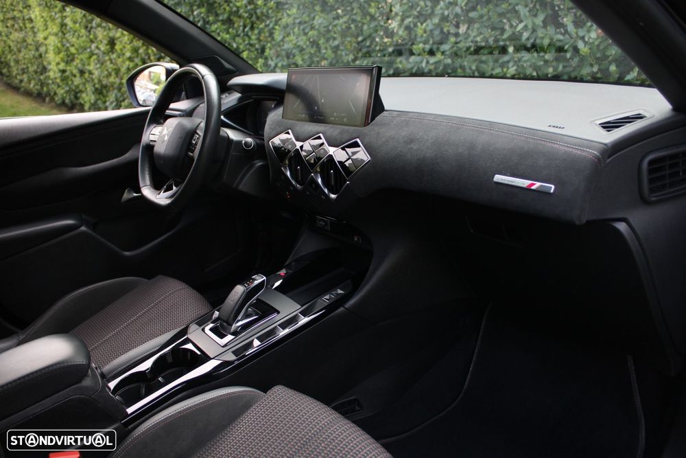 DS DS3 Crossback E-Tense Performance Line - 23