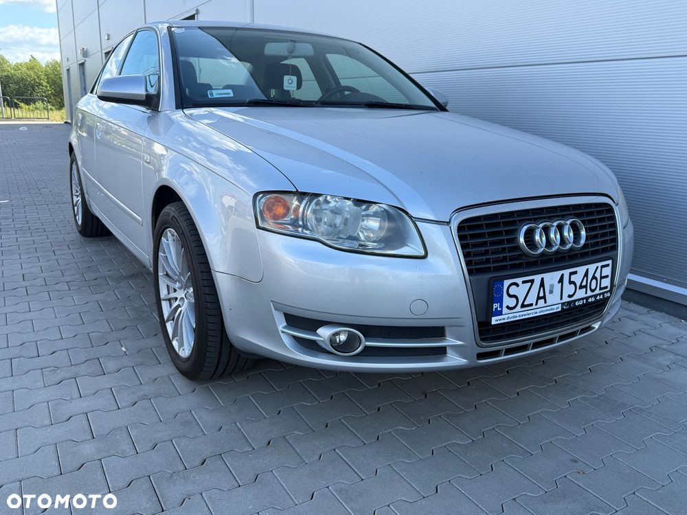 Audi A4 Limousine - 19