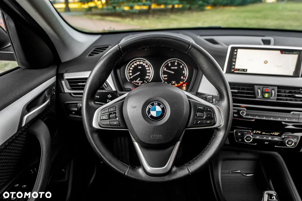 BMW X1 xDrive20d Sport Line sport - 23