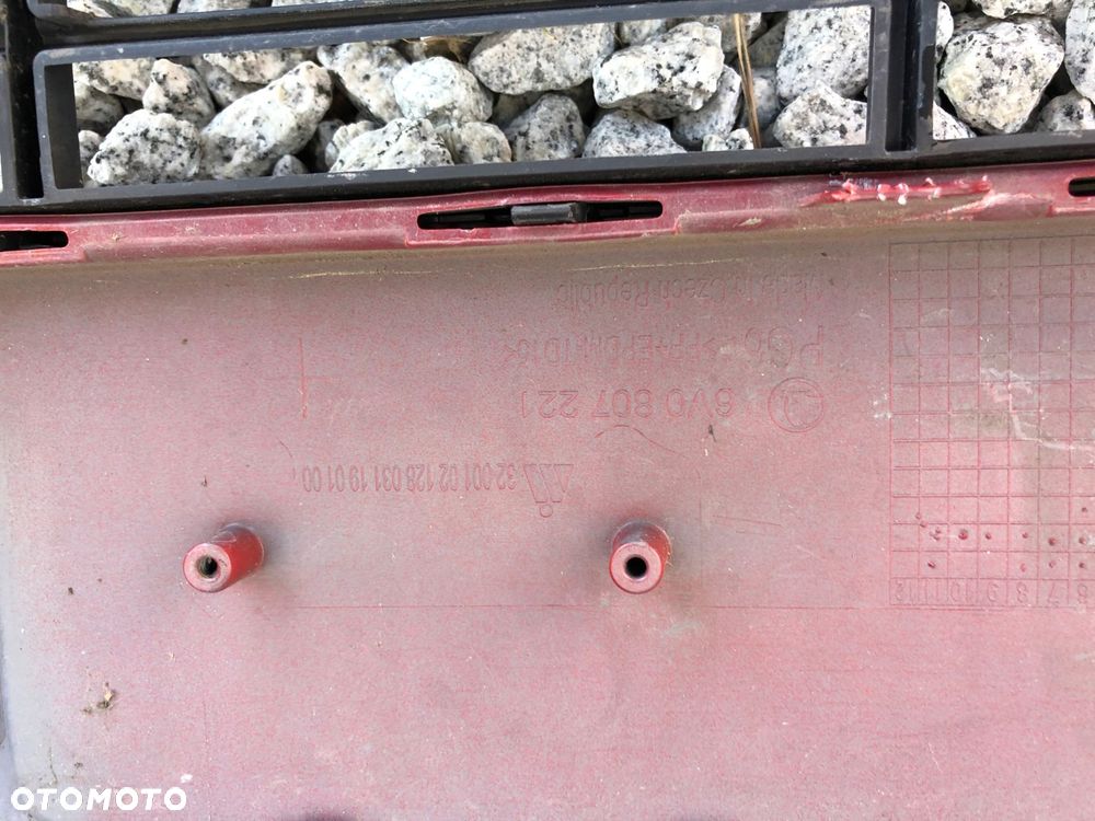 Skoda Fabia III 6V0 zderzak przedni - 3