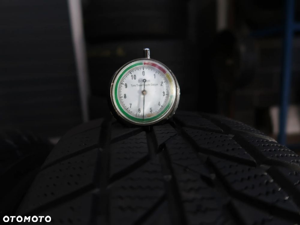 Komplet opon Hankook Winter iCept RS 205/70R15 96T - 5