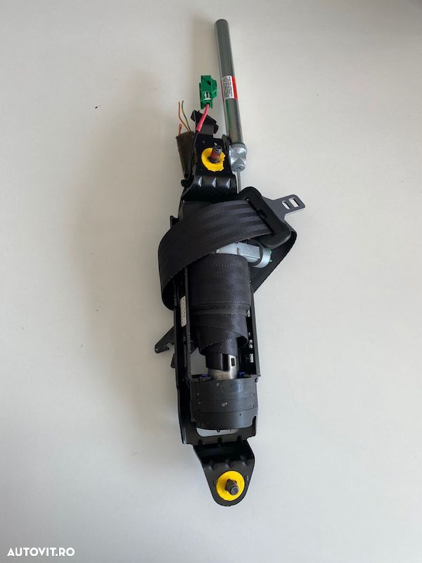 Centura stanga fata Volvo XC60 2011 39813839 39813836