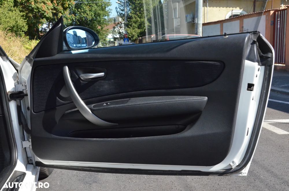 BMW Seria 1 116i - 8