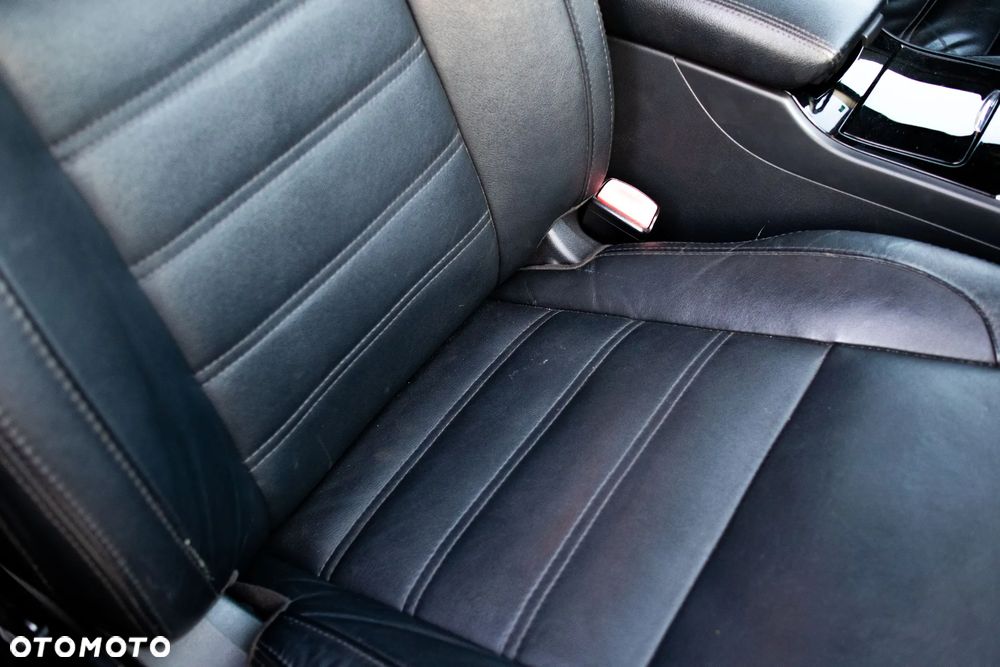 Renault Latitude - 16
