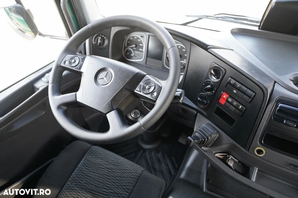 Mercedes-Benz ATEGO 1324 / CONTAINER - 7,5 M / 4x2 / DHOLLANDIA LIFT / UȘI LATERALE / EURO 6 - 32